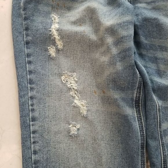 FP Women's Distressed Denim Capri Jeans, Cut-Offs, Frayed Hem - Picture 12 of 16